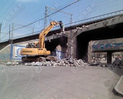 工厂拆迁与金属门窗工程施工 建筑拆除回收中的价值与挑战